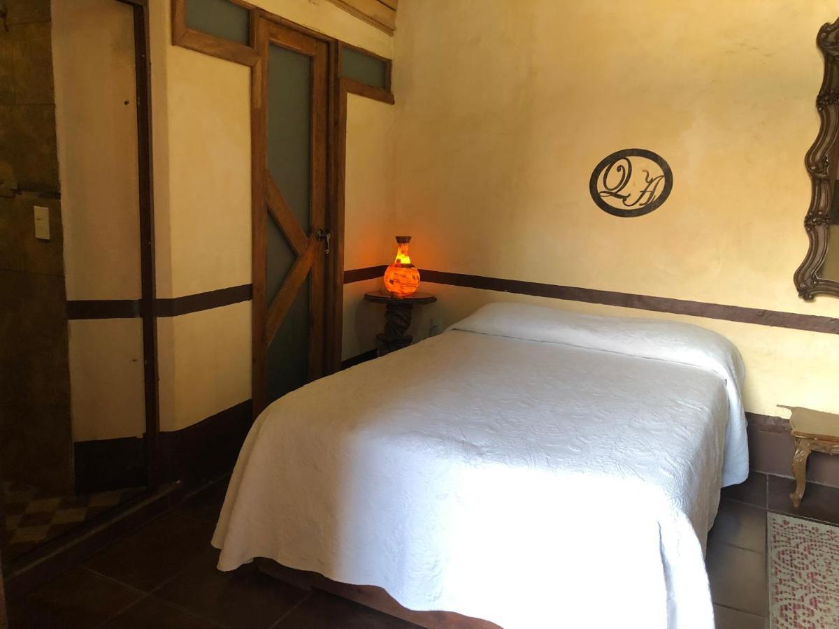 Hotel Quinta Angelica มาซามิตลา ภายนอก รูปภาพ