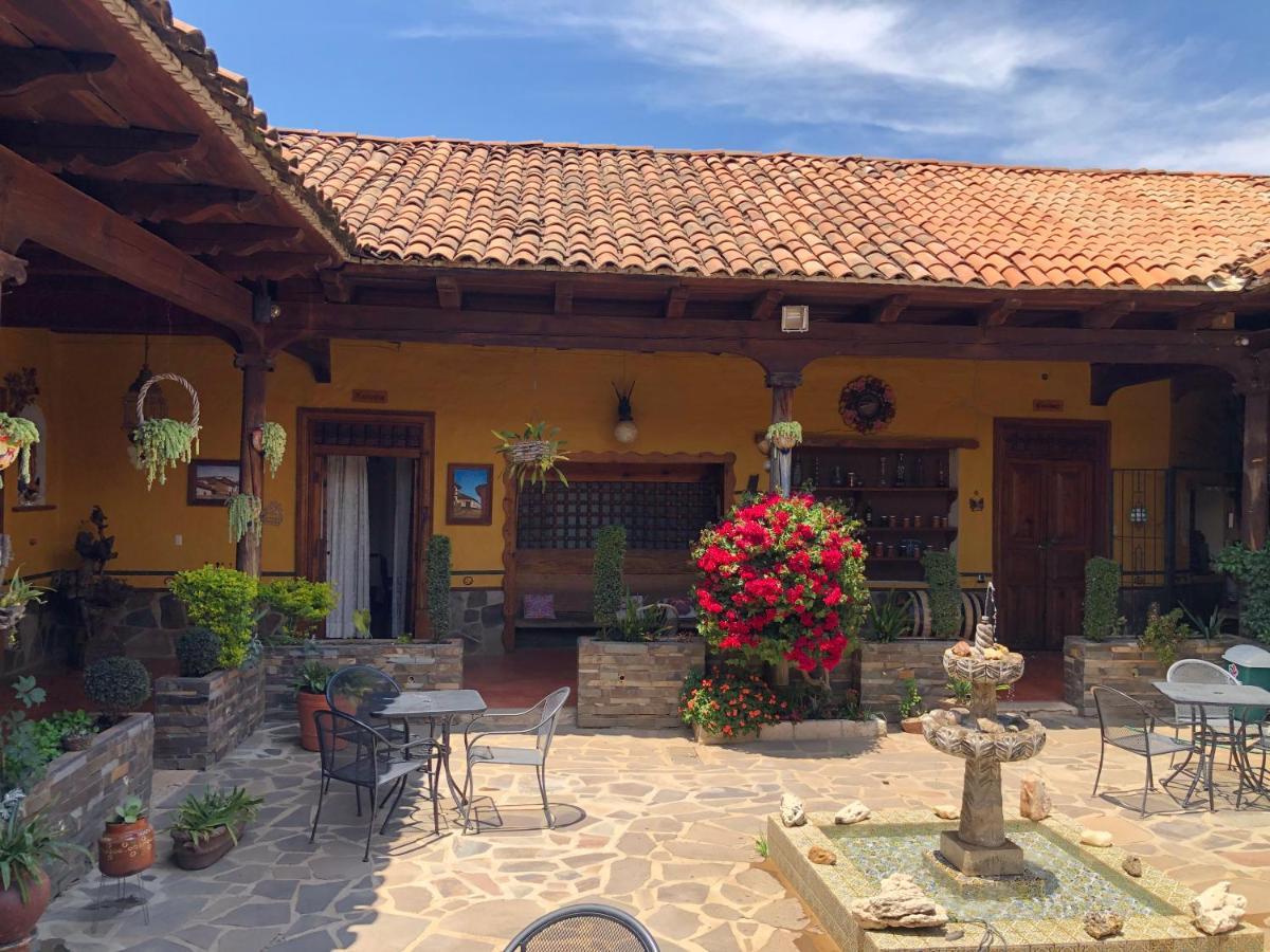 Hotel Quinta Angelica มาซามิตลา ภายนอก รูปภาพ