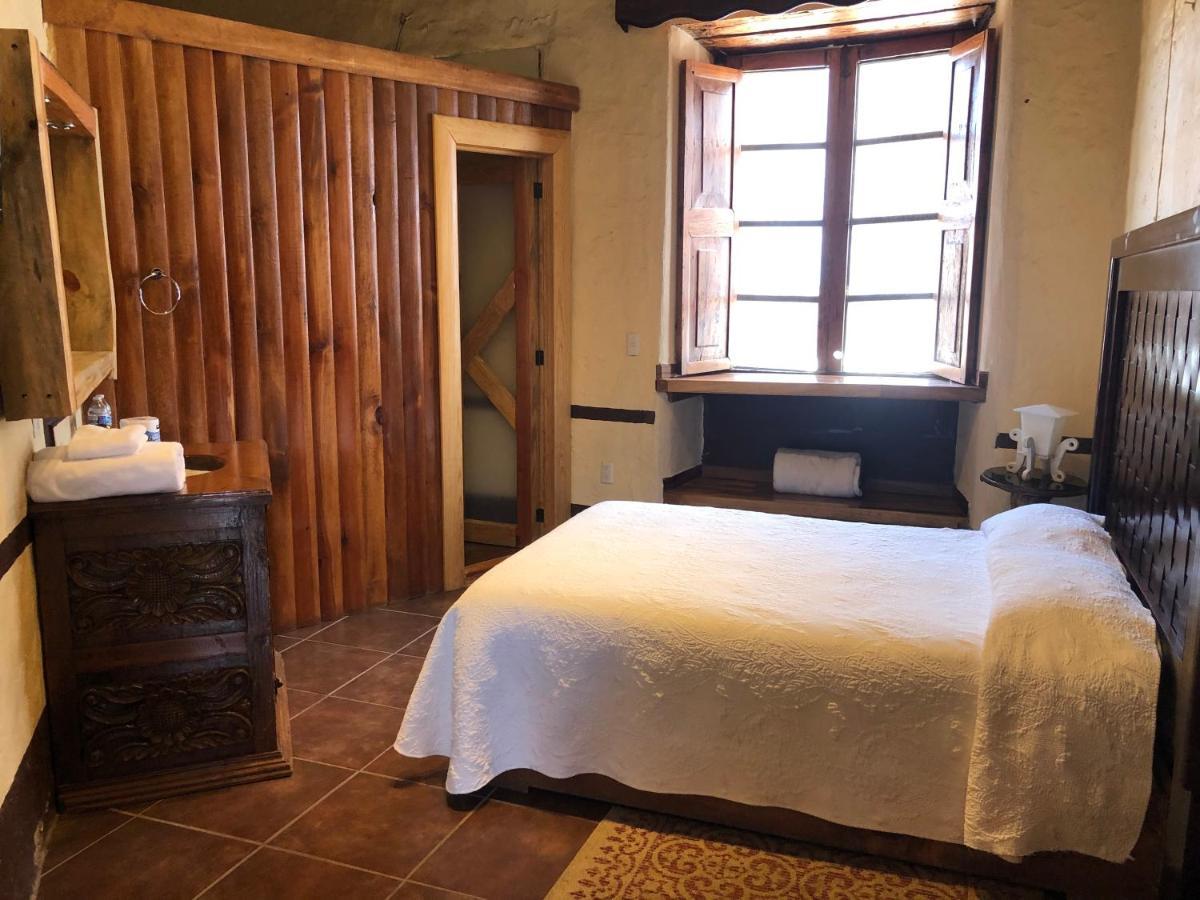 Hotel Quinta Angelica มาซามิตลา ภายนอก รูปภาพ