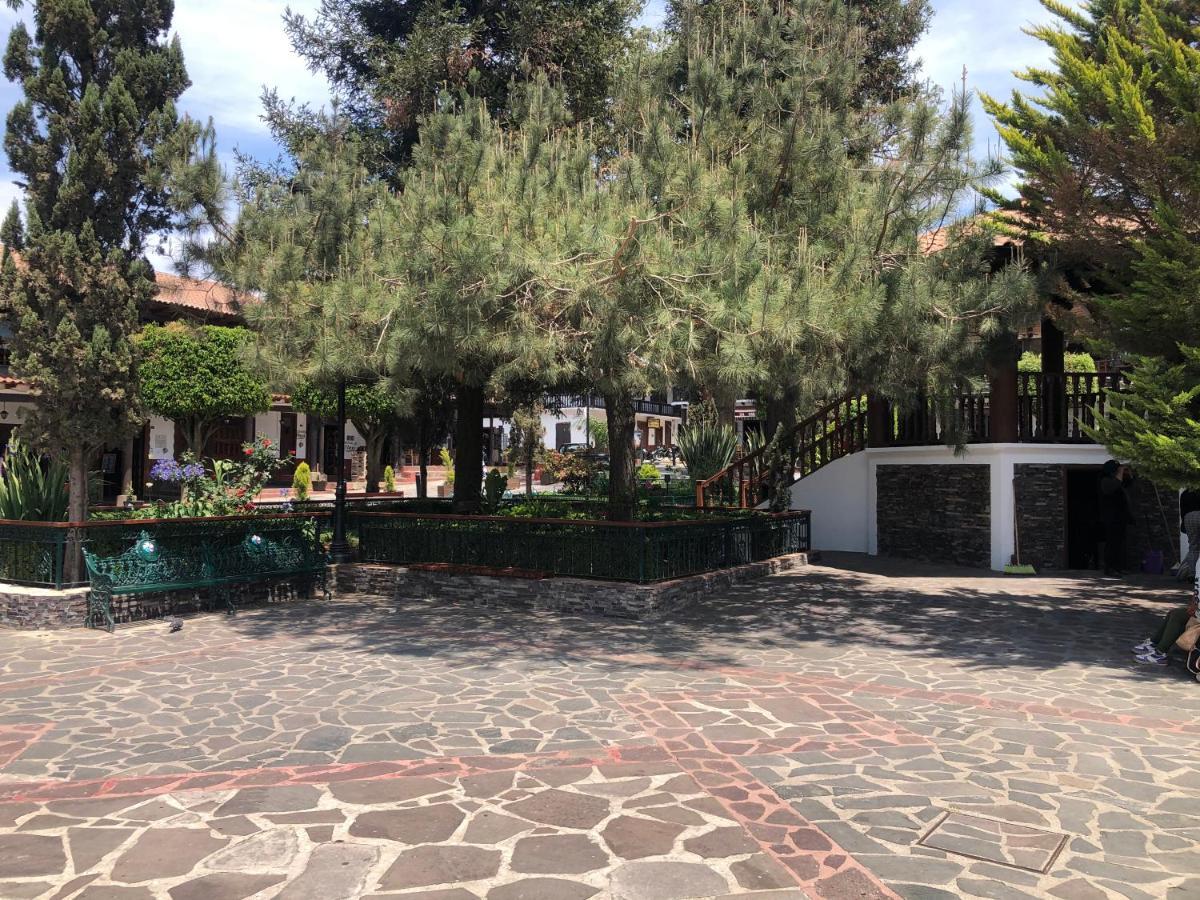 Hotel Quinta Angelica มาซามิตลา ภายนอก รูปภาพ