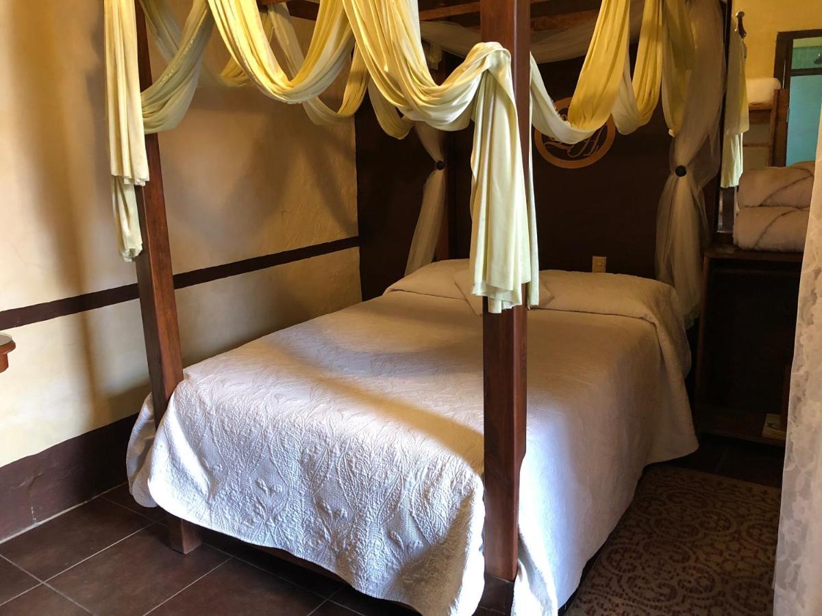 Hotel Quinta Angelica มาซามิตลา ภายนอก รูปภาพ