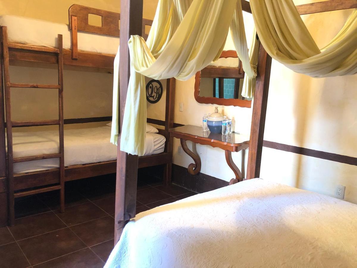 Hotel Quinta Angelica มาซามิตลา ภายนอก รูปภาพ